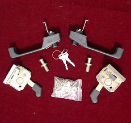 供應工程車門鎖,工程車門鎖價格,2009新型工程車供應商 青州市造鎖廠